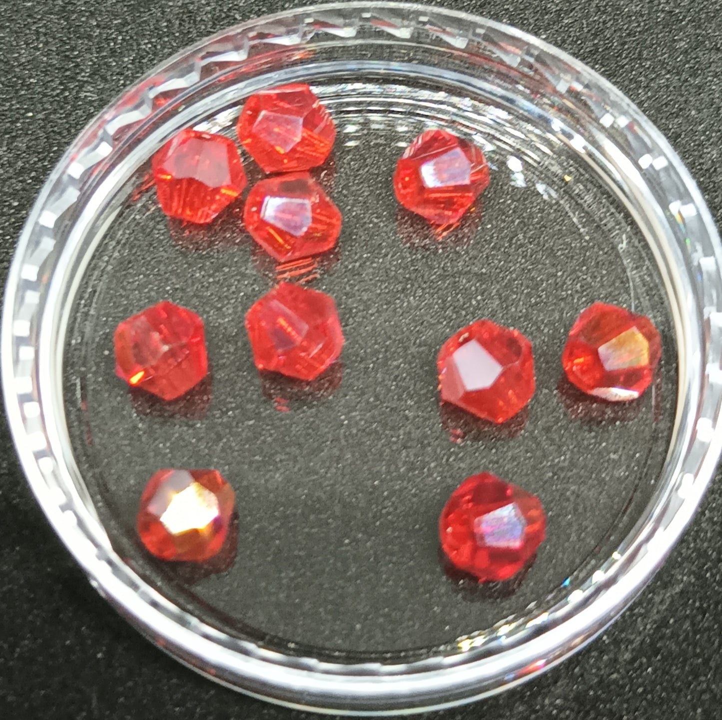 Bicones 4mm Light Red